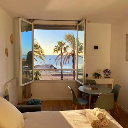 Appartement Face à La Méditerranée