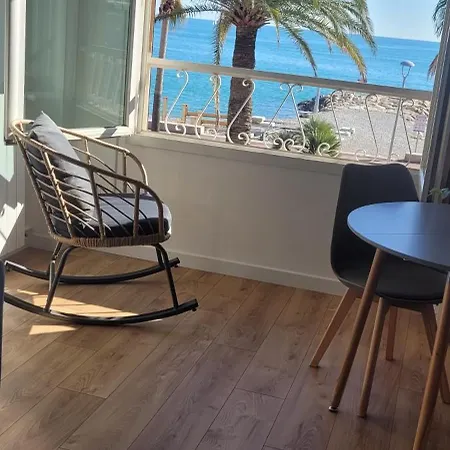 Face A La Mediterranee Cagnes-sur-Mer